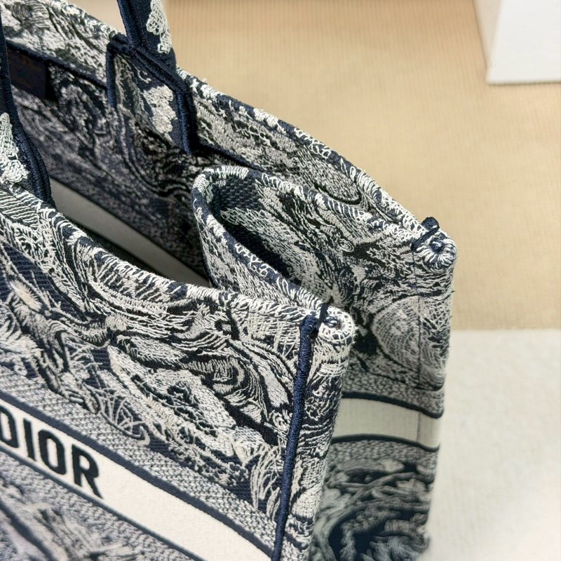 🏷Dior 迪奧.Book Tote 動物園 大號-9