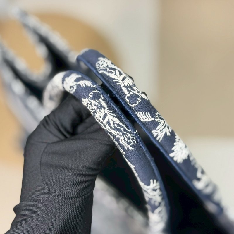 🏷Dior 迪奧.Book Tote 動物園 大號-15