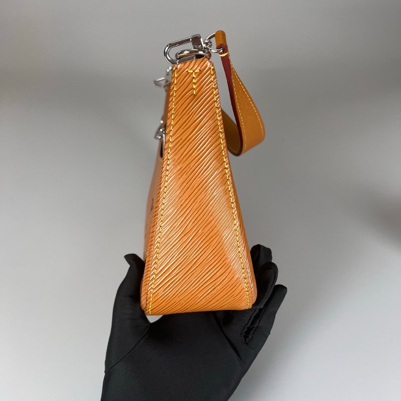 LV M80794/晶片款 焦糖水波紋手提斜背包-3