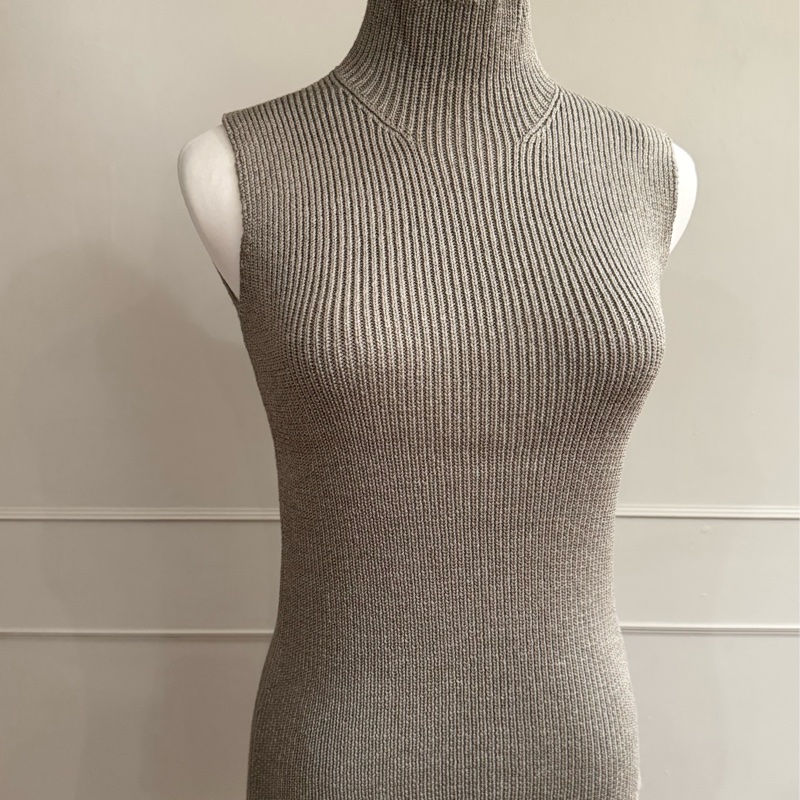 《新歡舊愛》正品HERMES愛馬仕灰色絲質高領背心XS~S-1