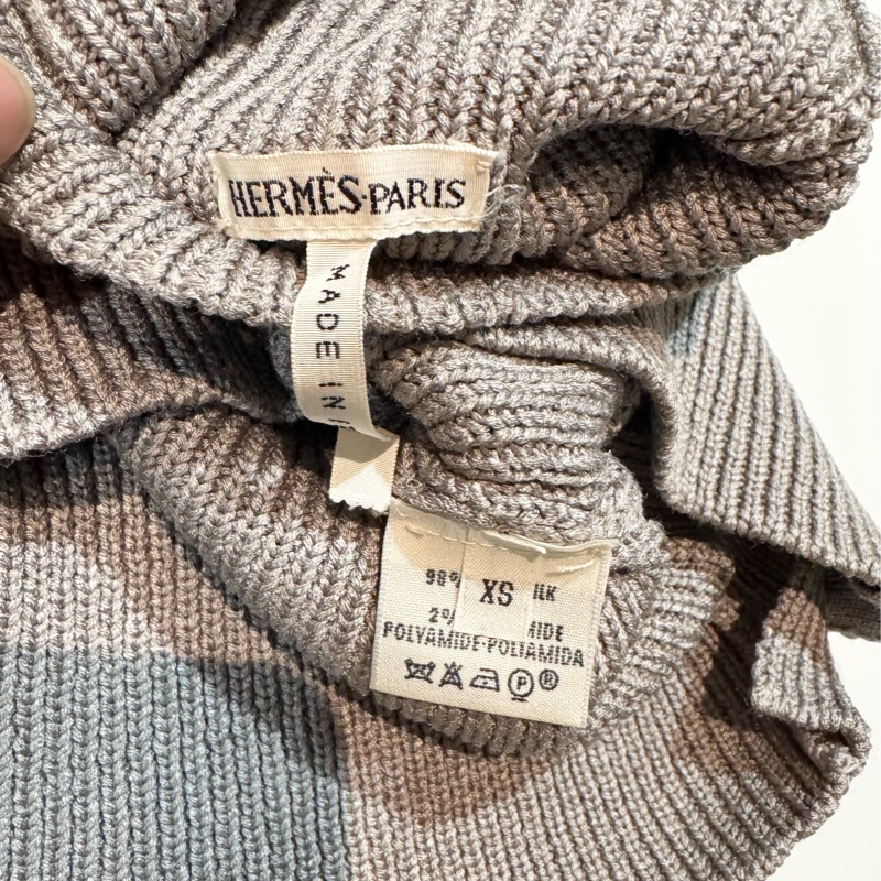 《新歡舊愛》正品HERMES愛馬仕灰色絲質高領背心XS~S-3
