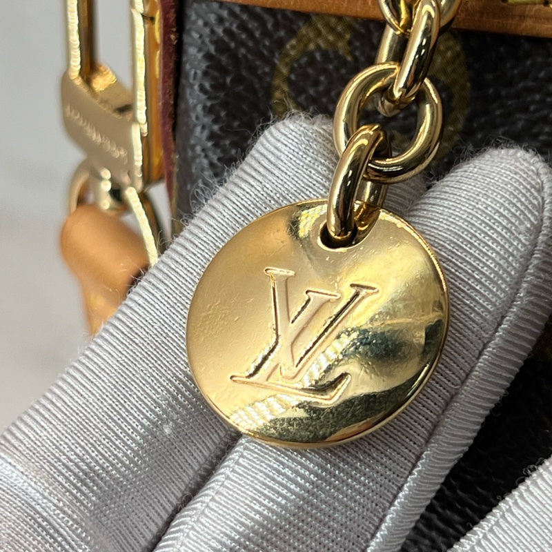 💗香緹國際精品💗 775 LV 派拉蒙-13