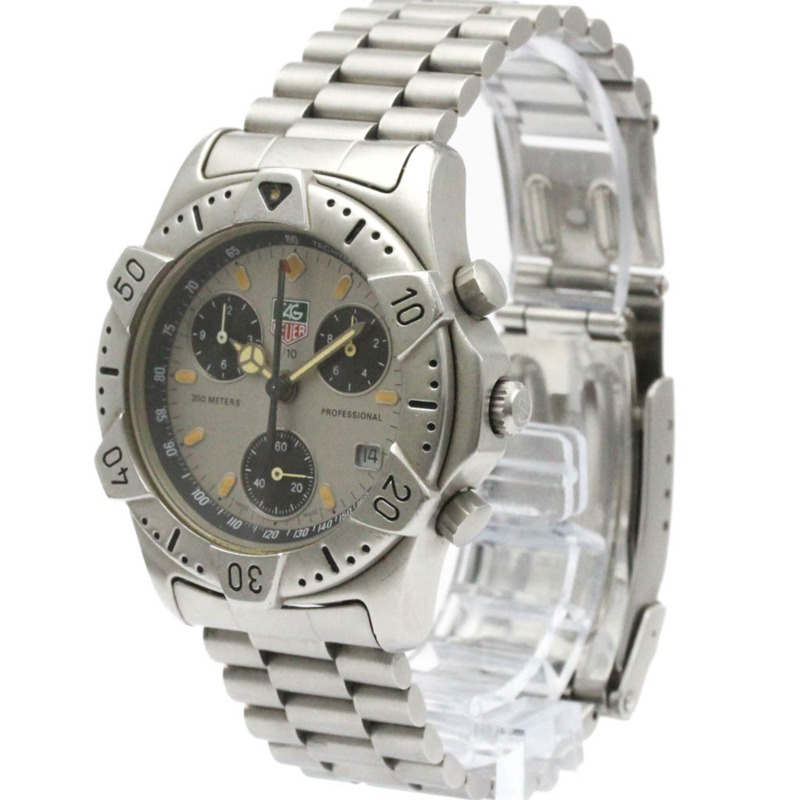 TAG Heuer 專業 200 公尺計時石英錶 540.206-1