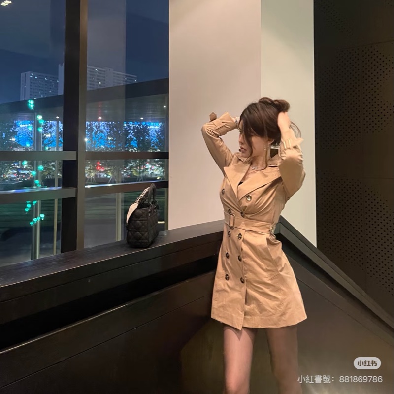 Burberry 蜜金色 卡其 經典 長版大衣 長大衣 風衣外套 外套 風衣-2