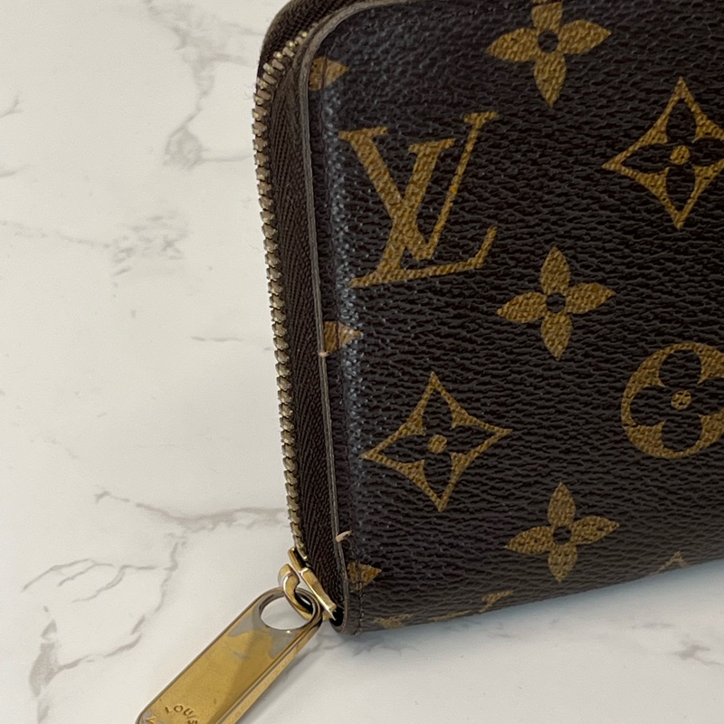 💗香緹國際精品💗 777 LV 拉鍊長夾 經典款 耐看不膩-1