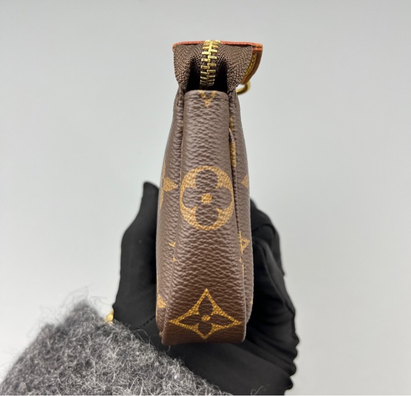 【幾乎全新✨大全套】LV麻將老花 迷你 Mini Pochette Accessoires 鏈帶手提包-2