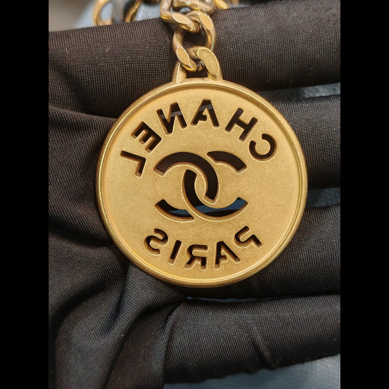 Chanel 22Bag small Caviar Leather-18