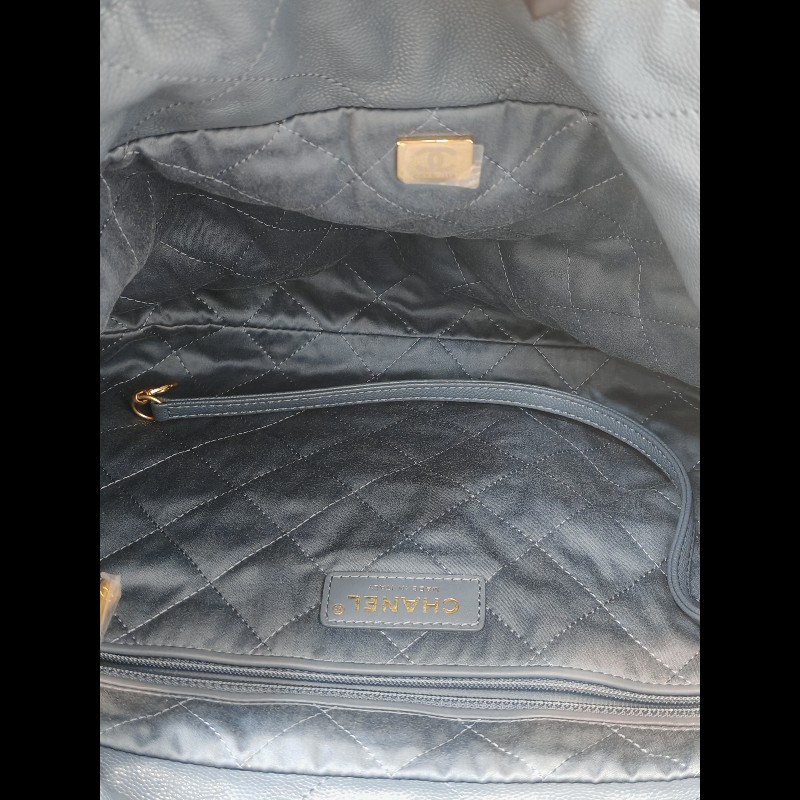 Chanel 22Bag small Caviar Leather-20