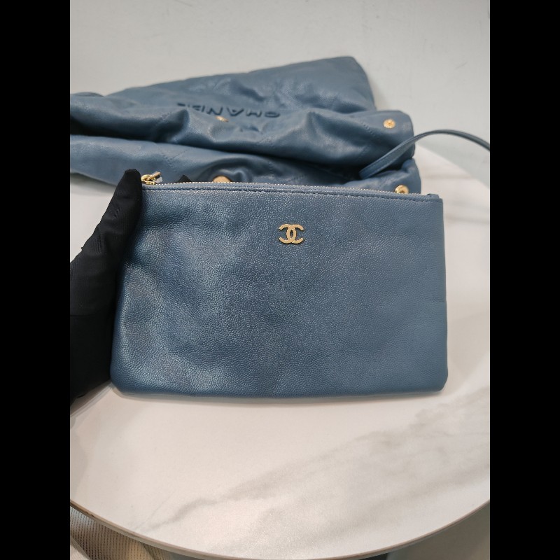 Chanel 22Bag small Caviar Leather-27