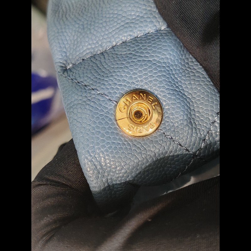 Chanel 22Bag small Caviar Leather-34