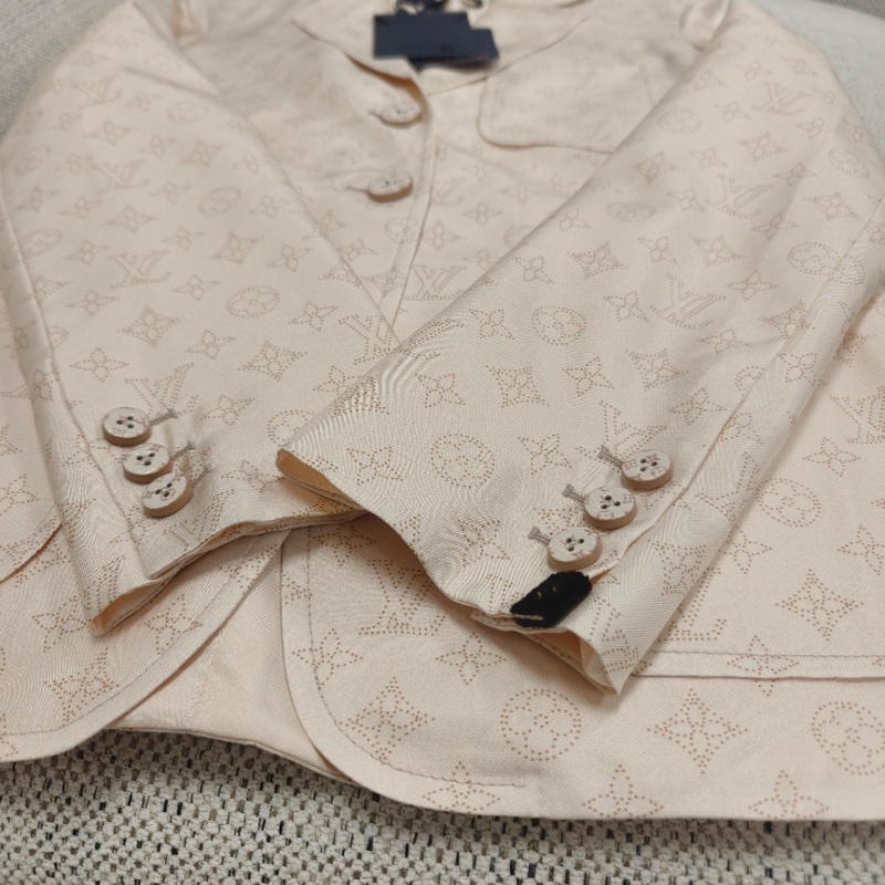 Louis Vuitton路易威登男士西装外套 全新内购(涂标),36码(155/84A)-1