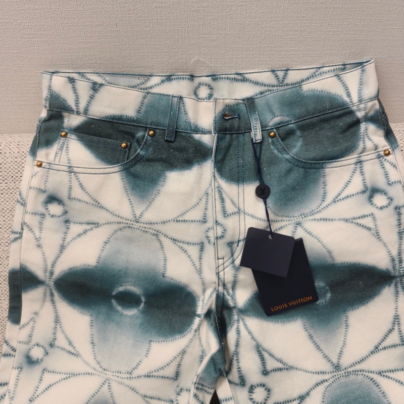 LV路易威登牛仔裤 30码 全新内购(涂标)-3