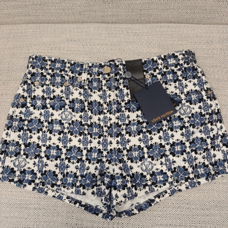LOUIS VUITTON路易威登短裤 全新内购(涂标),40码(165/88A)-0