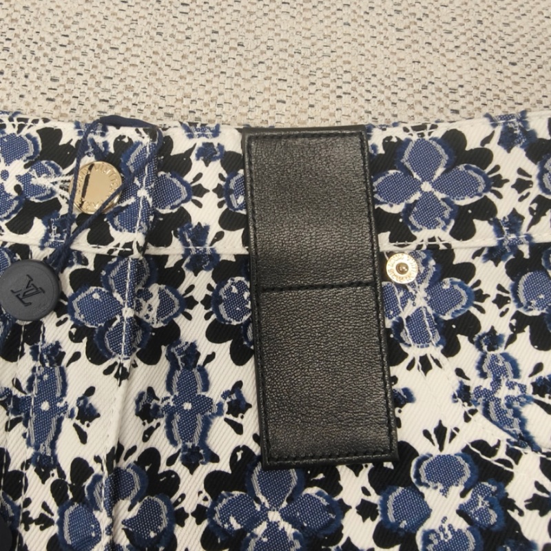 LOUIS VUITTON路易威登短裤 全新内购(涂标),40码(165/88A)-2