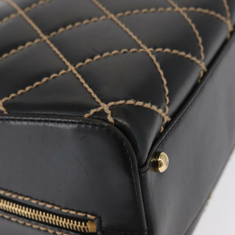 【日本直送】香奈兒 (CHANEL) 野性縫線手提包,黑色皮革,金色雙C標誌,正品 BA9589-7