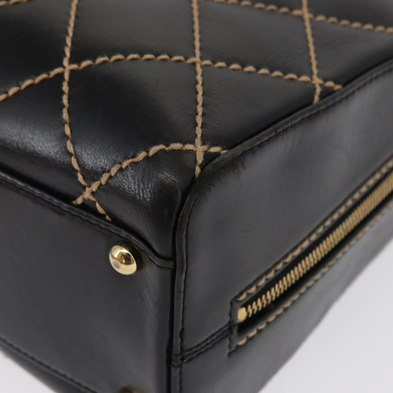 【日本直送】香奈兒 (CHANEL) 野性縫線手提包,黑色皮革,金色雙C標誌,正品 BA9589-14