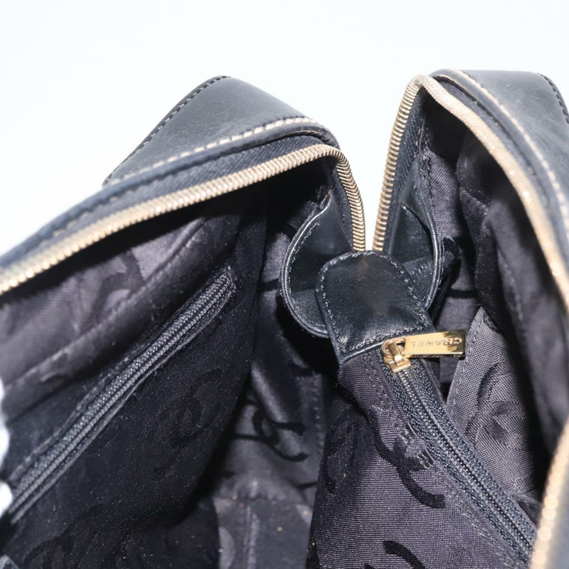 【日本直送】香奈兒 (CHANEL) 野性縫線手提包,黑色皮革,金色雙C標誌,正品 BA9589-19