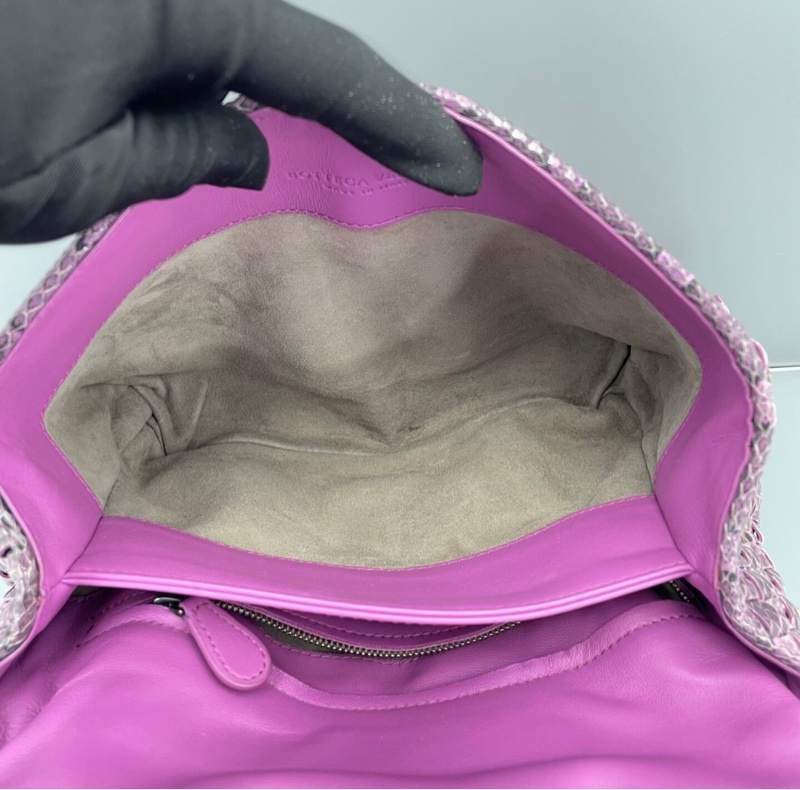 【獨特超美😍全網獨家】BV葡萄紫蛇皮鏈條晚宴腋下包 蛇皮款編織-8