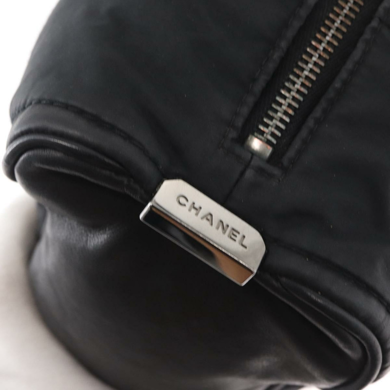 【日本直送】香奈兒 Choco Bar 手提包 尼龍 黑色 銀色 CC 標誌 正品 BA9577-8