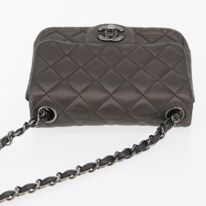 【日本直送】香奈兒 (CHANEL) 鏈條迷你絎縫 16 肩背包 羊皮 灰色 銀色 CC Auth163230V-5