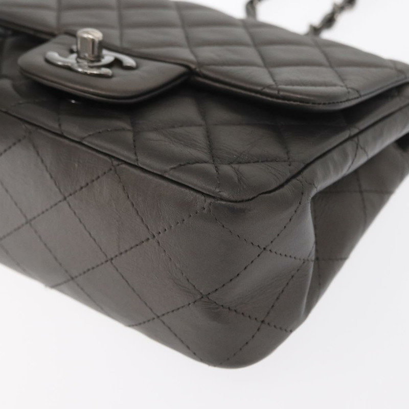 【日本直送】香奈兒 (CHANEL) 鏈條迷你絎縫 16 肩背包 羊皮 灰色 銀色 CC Auth163230V-14