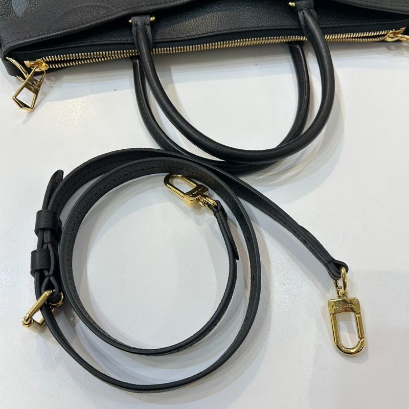 LV-Louis Vuitton黑色牛皮壓紋Trianon MM兩用手提包-9