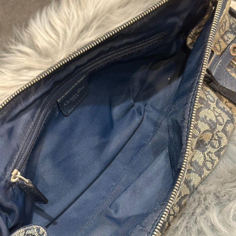 💎Han's house精品服飾💎Dior Vintage Dior Saddle Bag 稀有長型馬鞍 肩背包 腋下包-9