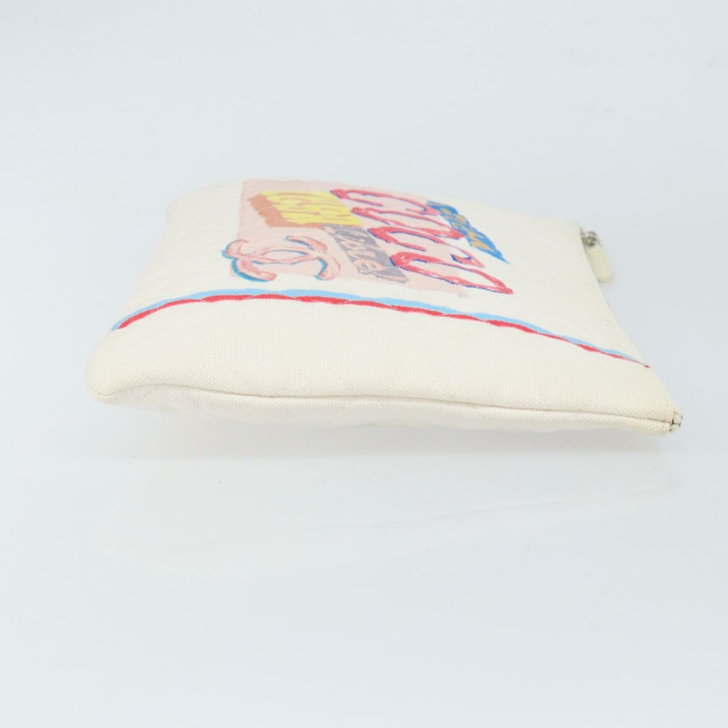 【日本直送】香奈兒 Matelasse 帆布手拿包 白色 銀色 CC 標誌 Auth 163779-2