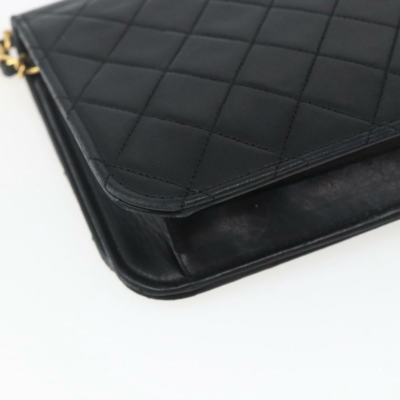 【日本直送】香奈兒 Matelasse 鏈條肩背包 羊皮 金色 黑色 CC 標誌 Auth 162543-15