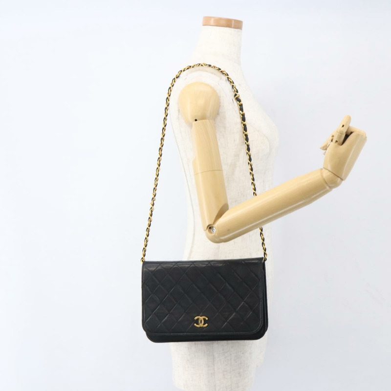 【日本直送】香奈兒 Matelasse 鏈條肩背包 羊皮 金色 黑色 CC 標誌 Auth 162543-20
