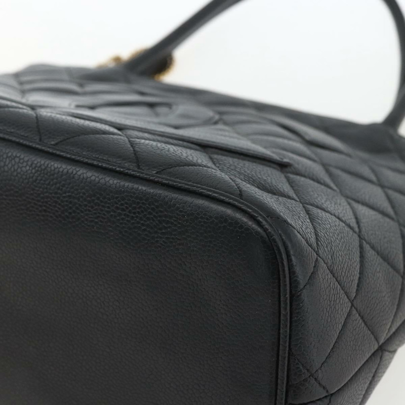 【日本直送】香奈兒魚子醬皮黑手提包 CC 正品 157569SAV-7