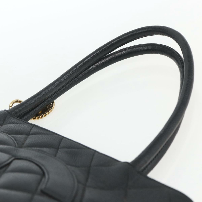 【日本直送】香奈兒魚子醬皮黑手提包 CC 正品 157569SAV-13