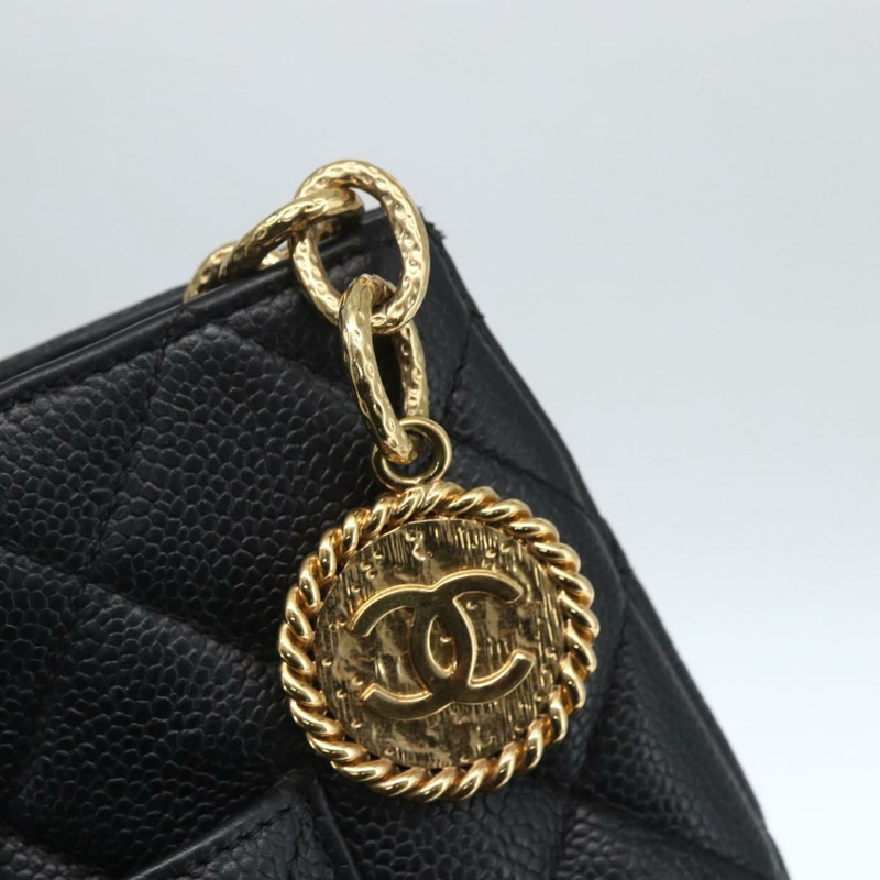 【日本直送】香奈兒魚子醬皮黑手提包 CC 正品 157569SAV-17