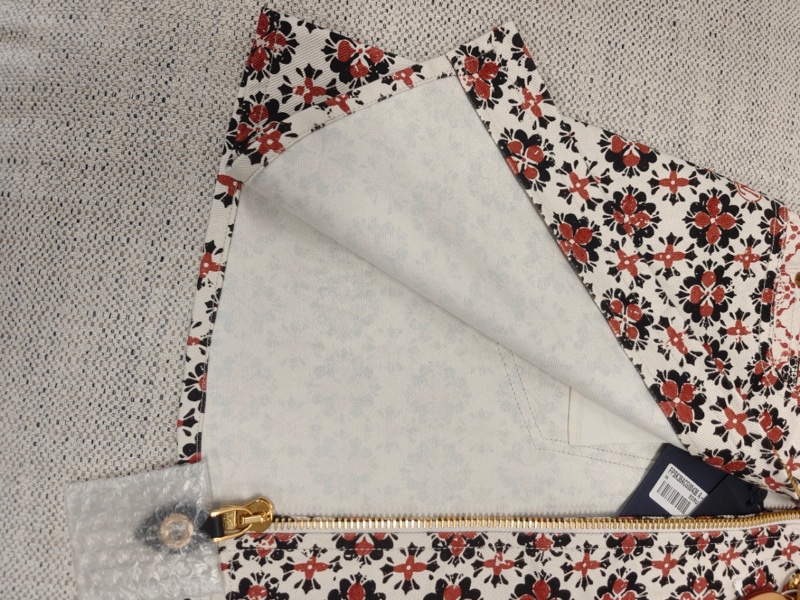 全新路易威登 Louis Vuitton 女款短裙 36码(155/68A),内购涂标-6