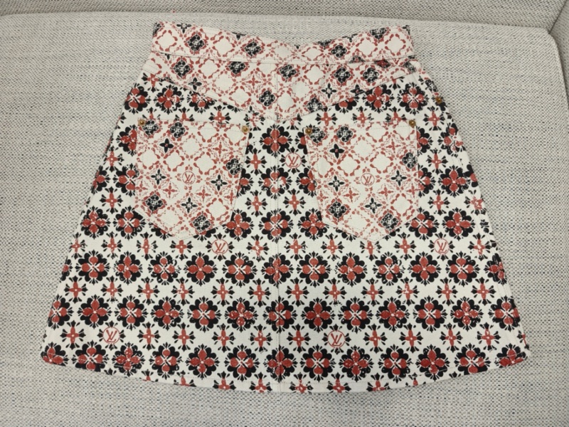 全新路易威登 Louis Vuitton 女款短裙 36码(155/68A),内购涂标-8