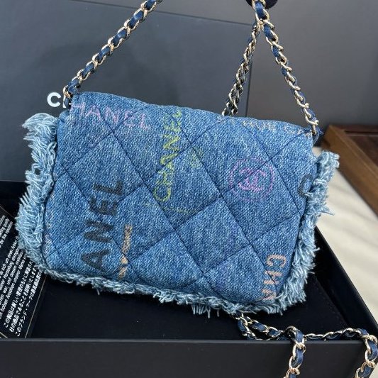 香奈兒Chanel 藍色牛仔印花mini鏈條包-1