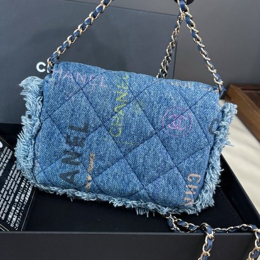 香奈兒Chanel 藍色牛仔印花mini鏈條包-6