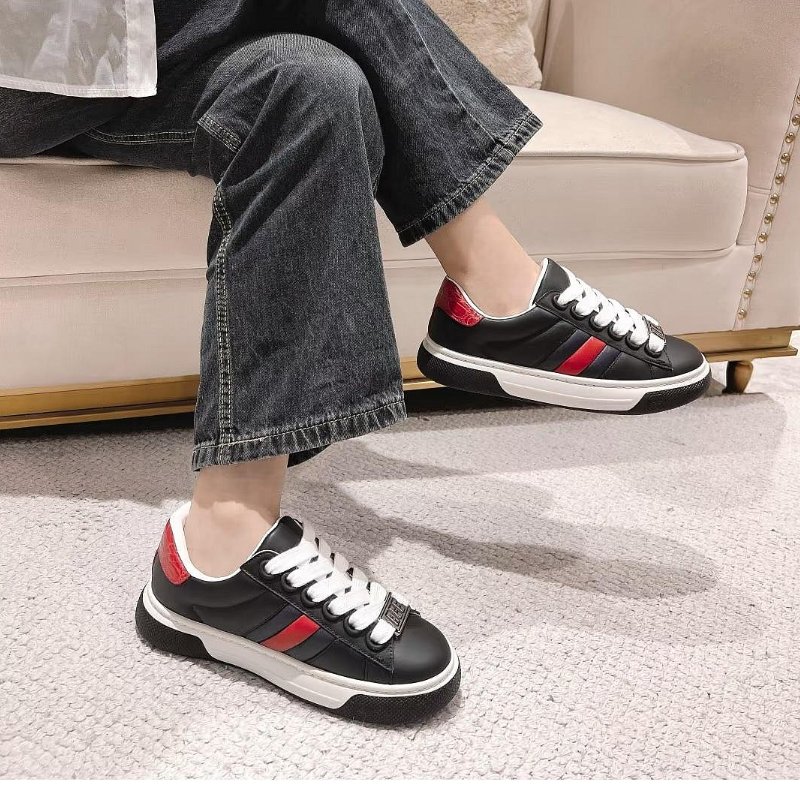 💎Han's house精品服飾💎GUCCI 小牛皮 鞋原價36800-3