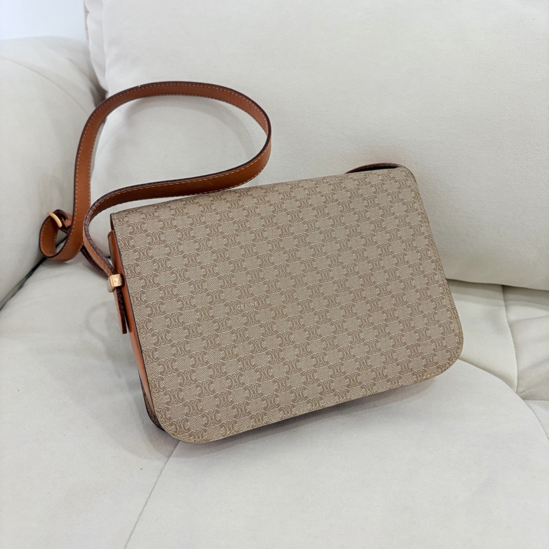 Celine 米色中古馬車扣肩背包 米花 稀有-7