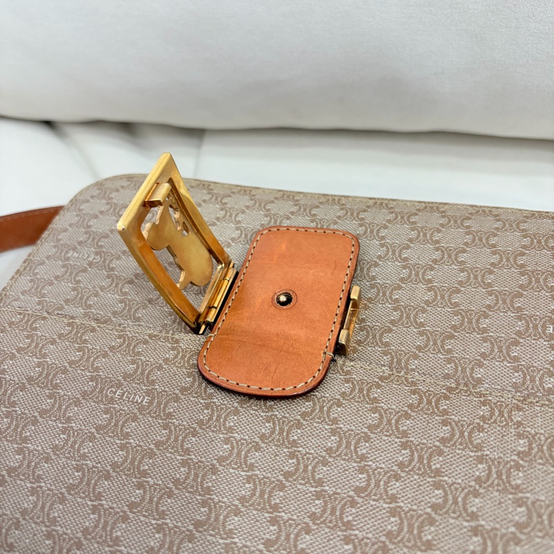 Celine 米色中古馬車扣肩背包 米花 稀有-14