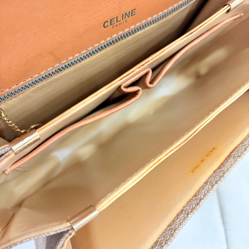 Celine 米色中古馬車扣肩背包 米花 稀有-17
