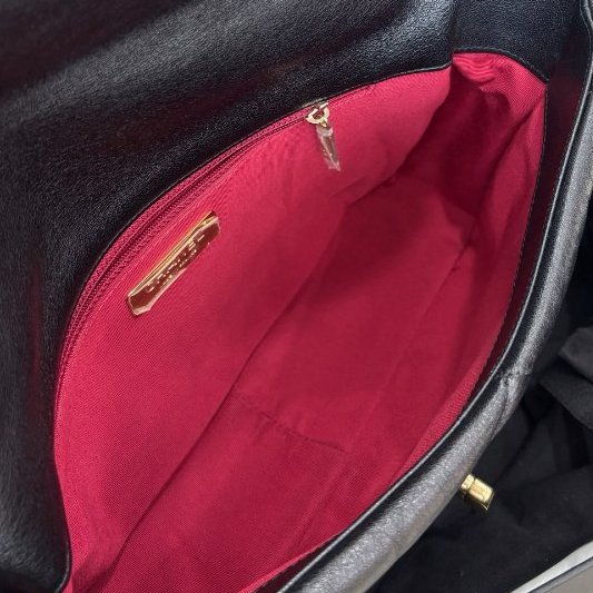 近新品 Chanel黑金19bag中號手提斜挎包-8
