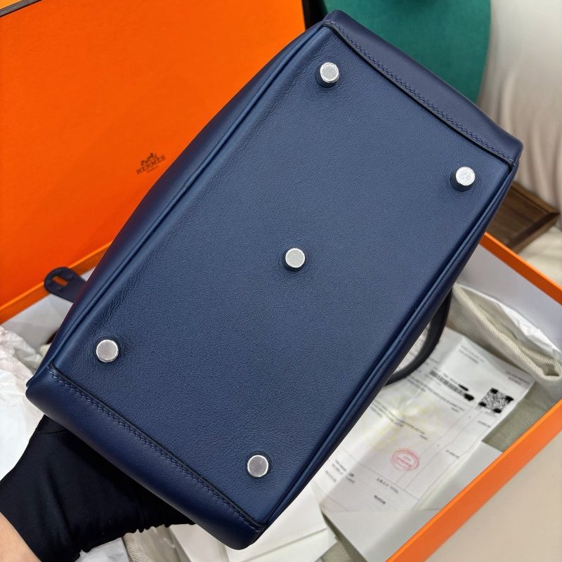 近新品 愛馬仕Hermes 海軍藍銀扣lindy26 swift皮-4