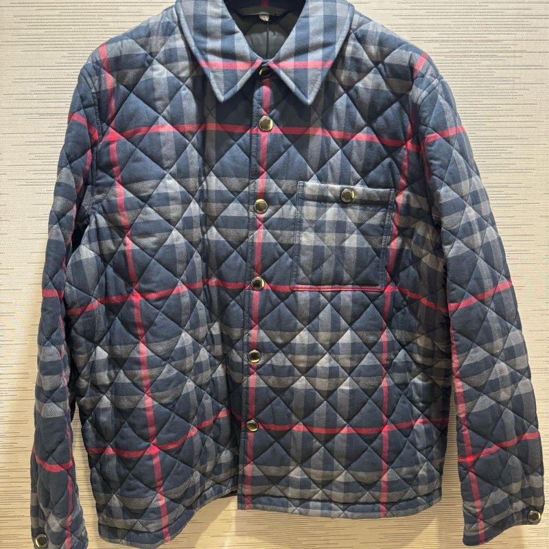 💎Han's house精品服飾💎BURBERRY 菱格紋 格紋 外套 原價50000-0