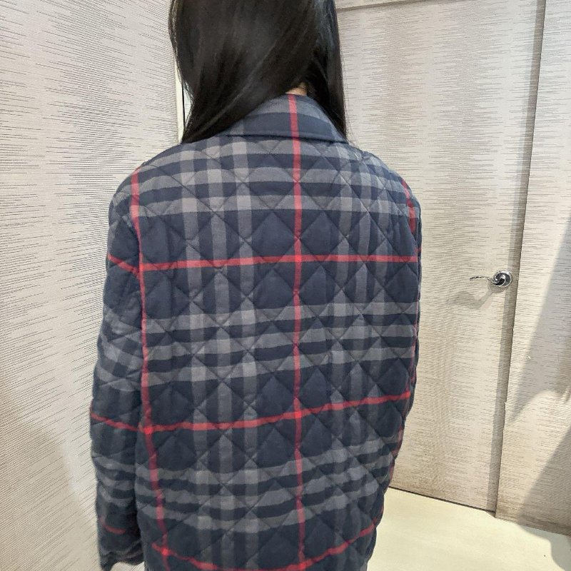 💎Han's house精品服飾💎BURBERRY 菱格紋 格紋 外套 原價50000-5