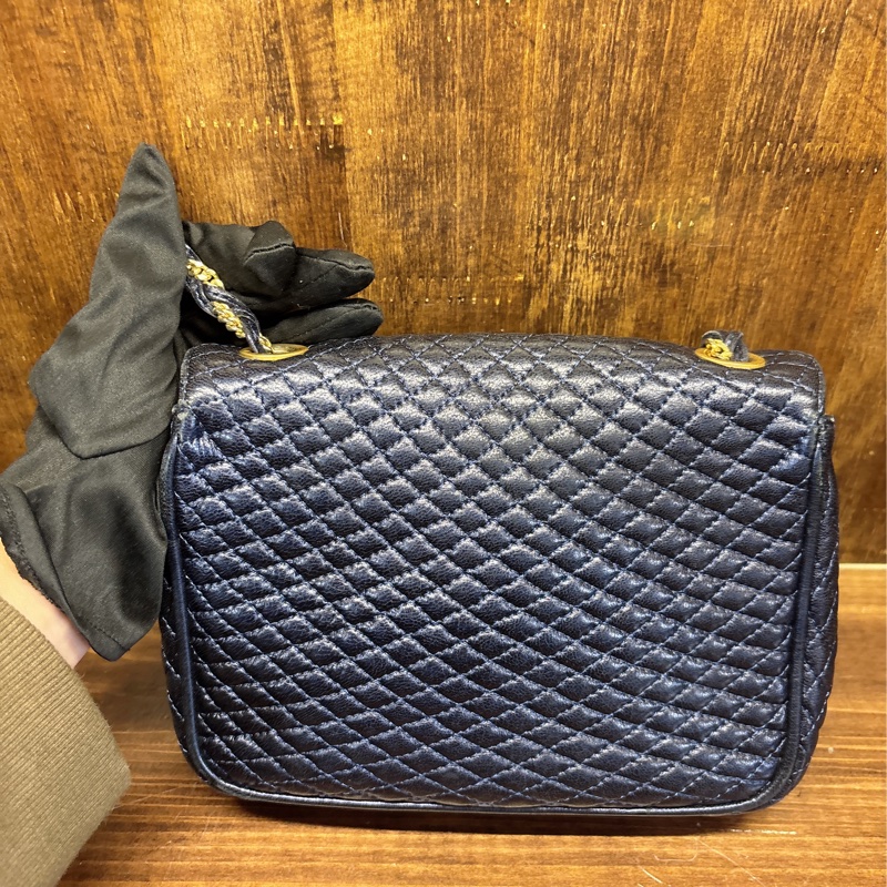 Bally 藍色菱格紋鏈條包-1