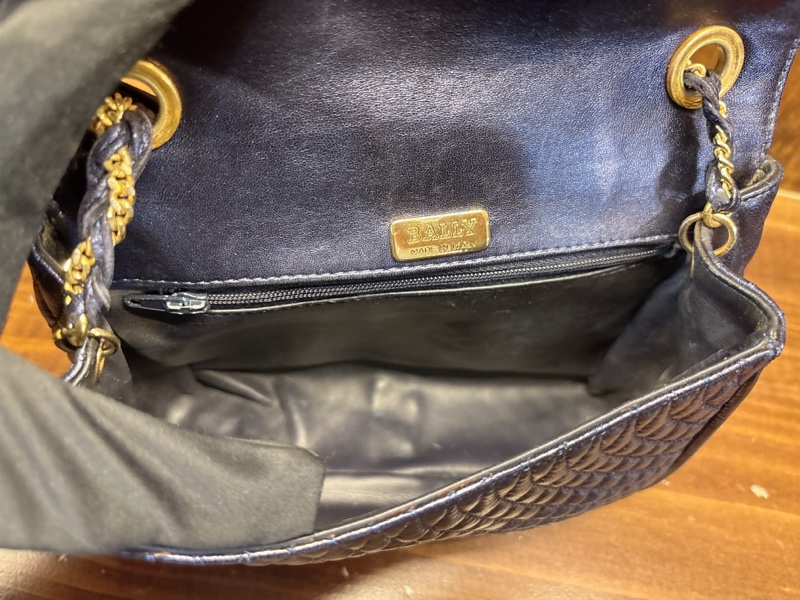 Bally 藍色菱格紋鏈條包-6