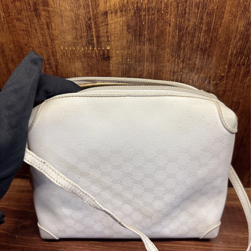 Gucci 白色斜挎包-1