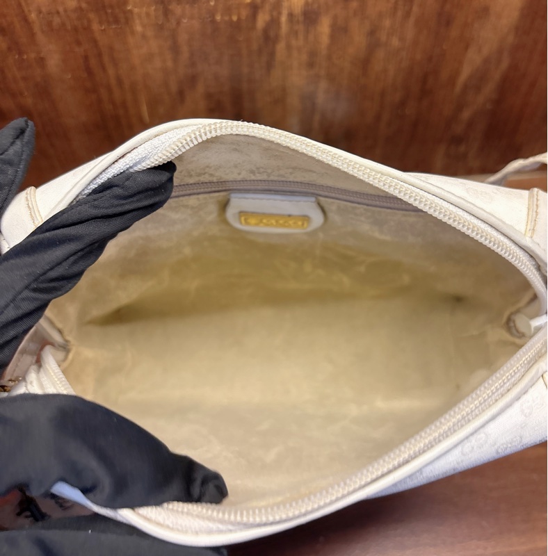 Gucci 白色斜挎包-2