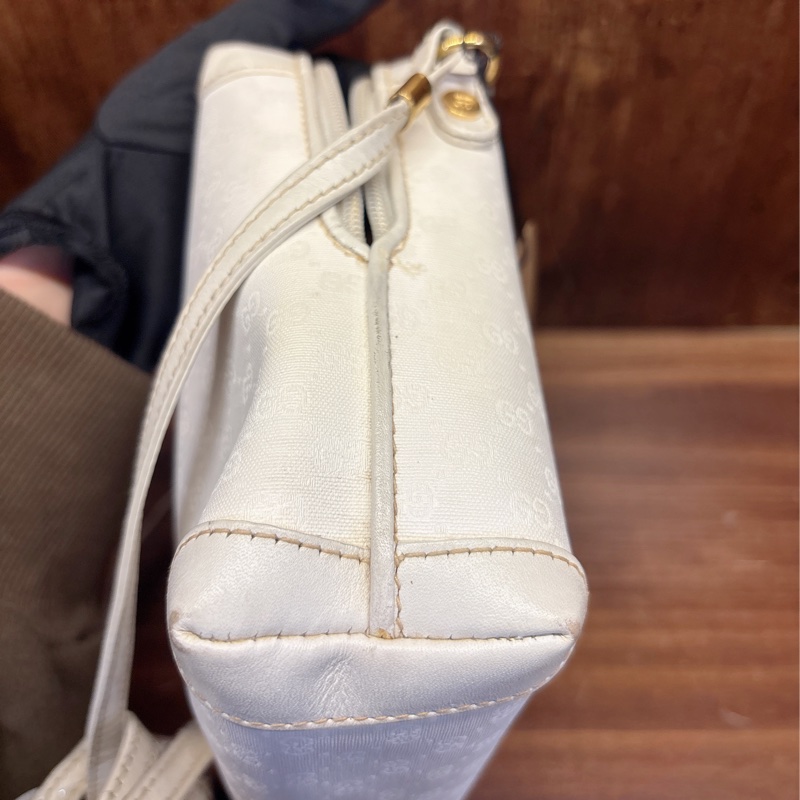 Gucci 白色斜挎包-4